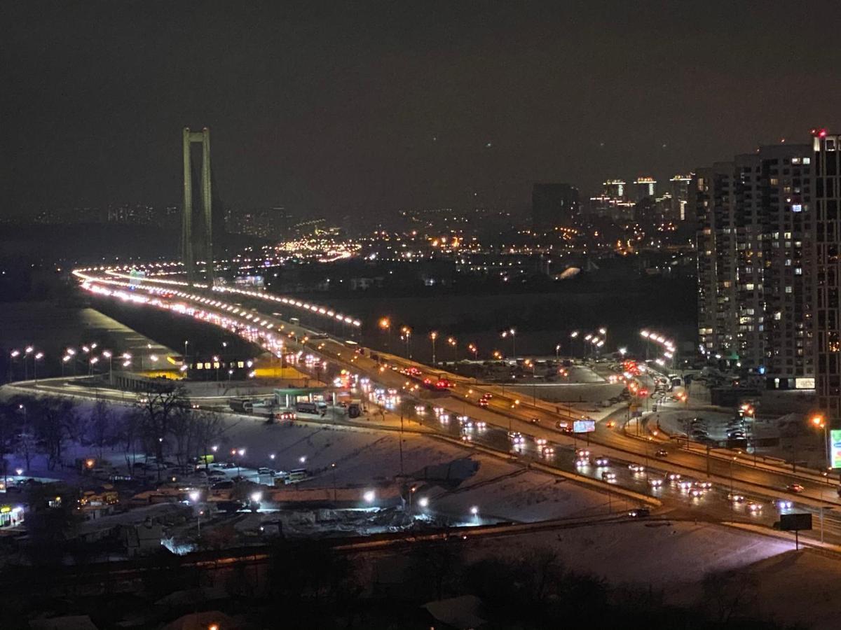 Apartments With Dnipro View Κίεβο Εξωτερικό φωτογραφία