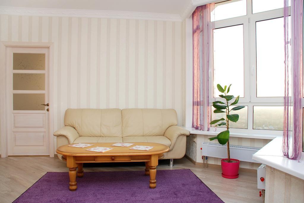 Apartments With Dnipro View Κίεβο Δωμάτιο φωτογραφία